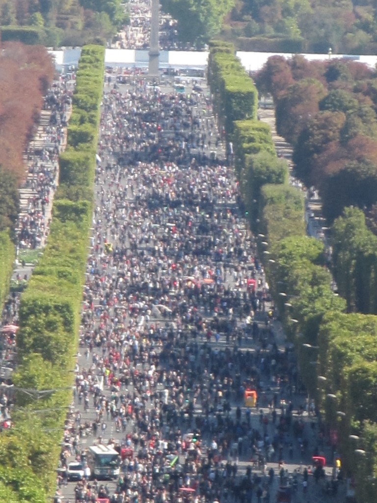 Avenue des Champs-Elysees